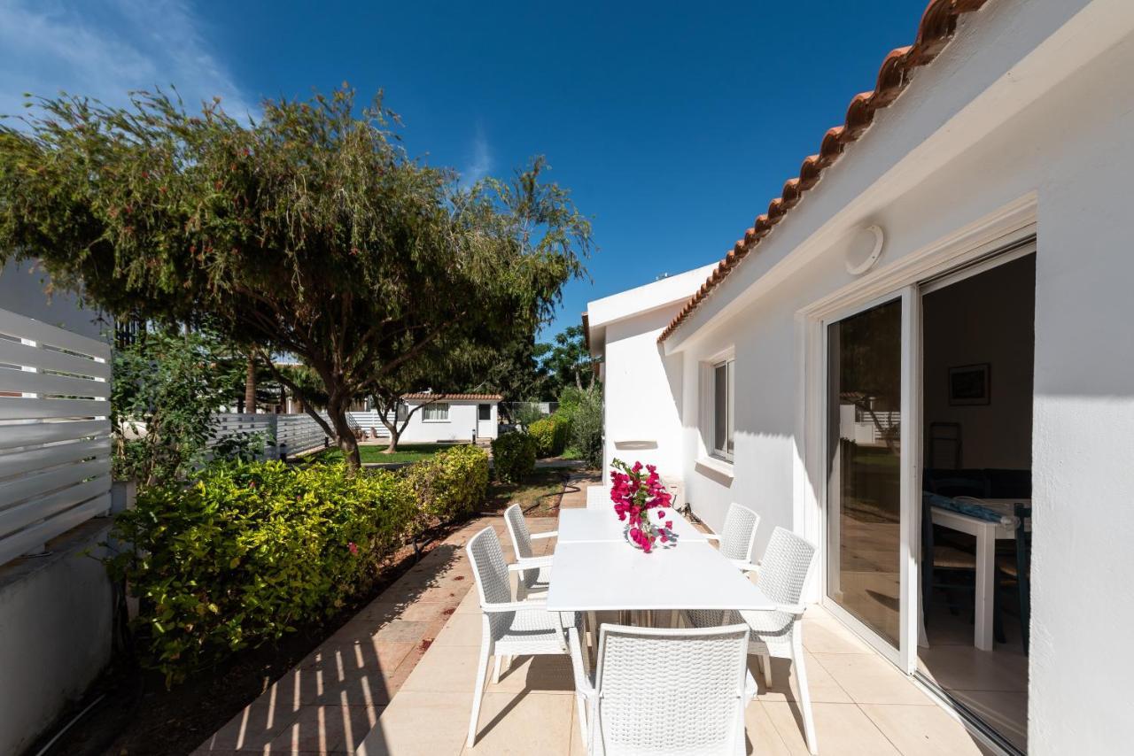 Fig Tree Z Holiday Resort Paralímni Extérieur photo