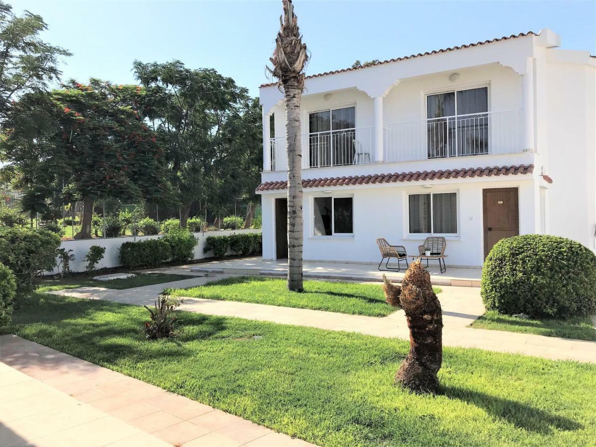 Fig Tree Z Holiday Resort Paralímni Extérieur photo